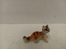 Bruin poesje brons 3 cm.  Schotland/ Little brown cat bronze 1.18 inch. Scotland