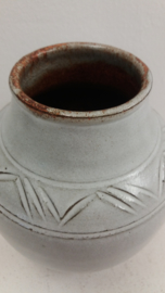 Ravelli Grijze vaas 15 cm. / Ravelli gray vase 5.9 inch.