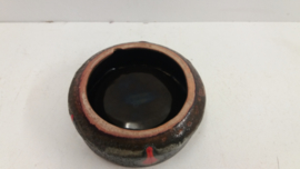Strehla asbak met fatlava en oranje / Strehla ashtray with fatlava and orange