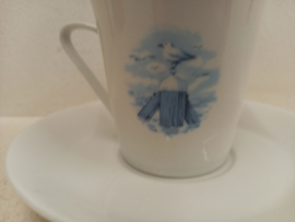 Bavaria kop en schotel met strand afbeelding / Bavaria cup and saucer with beach image