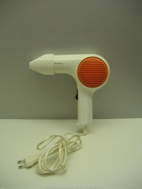 Rowenta fohn in wit en oranje / Rowenta hairdryer in white and orange