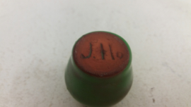 Kleine vaasje  in groen gemerkt JH 4 cm. / Small vase in green marked JH  1.57 inch.