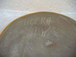 Hofra grote asbak in oranje 21 cm. / Hofra big ashtray in orange 8.3 inch.