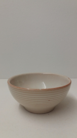 Mooi schaaltje gemerkt H v D en 393-1 / Nice bowl marked H v D and 393-1