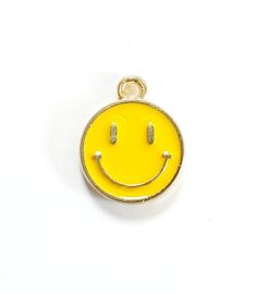 Bedel smiley geel goud 11x14 mm