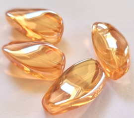 Glaskraal goud topaz 9x17 mm 3 stuks