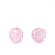 Glaskraal roze 2 mm 15 stuks zirkonia