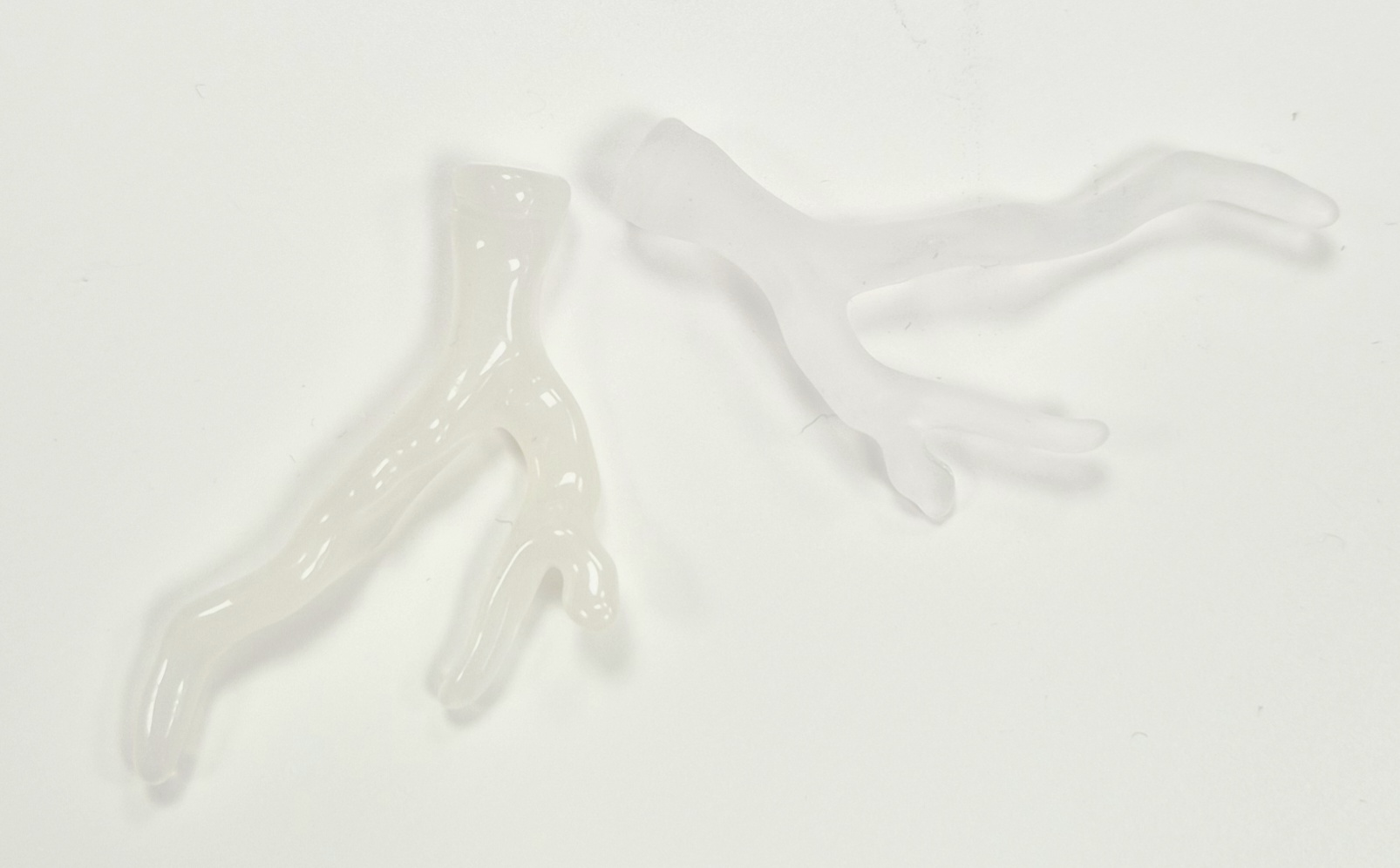 Acryl hanger koraal wit transparant