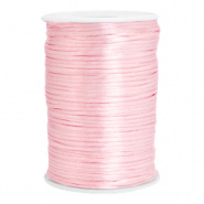 Satijn draad roze licht 1,5 mm