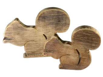Eekhoorn naturel hout 17x14cm