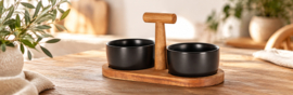 Serveerset met 2 zwarte schaaltjes en  acaciahout plank Bits & Bites  - Jens Living