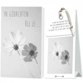 In gedachten bij je... Geurtasje - Wenskaart Incl envelop 12,5 x 8 cm