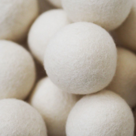 Bridgewater Candle Dryer Balls Wool in Bag Set 4