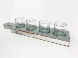 Houten plank met 4 glaasjes  voor votive kaarsjes  Zeeblauw