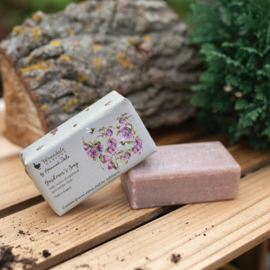 Wrendale Designs Gardeners Soap 'New beeginnings'  Patchouli, Vanilla - Musk