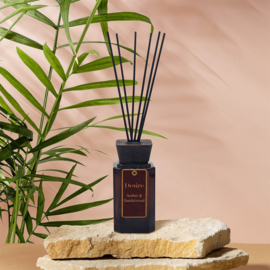 Luxe Reed Diffuser Amber & Sandelwood 100ml