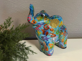 Pomme Pidou Spaarpot Olifant “Darcy” Lichtblauw met letterprint