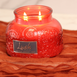 Cheerful Candle Large Geurkaars  Ylang Ylang Bergamot Tonka  20 Oz Lush Rood