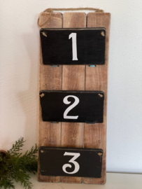 Houten wandbord met 3 opbergvakken natural/black (50x20x3 cm)
