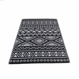 Buitentapijt zwart wit 118 x 180 cm –  stijlvol en weerbestendig