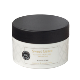 Sweet Grace  Luxe kalmerende en hydratherende bodycrème.