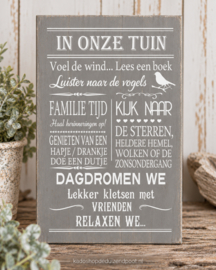Tekstbord Steigerhout Grijs – In Onze Tuin – 30 x 20 cm