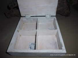 Theedoos 4 vaks met tekst 'Geniet van een fijn & warm kopje thee '