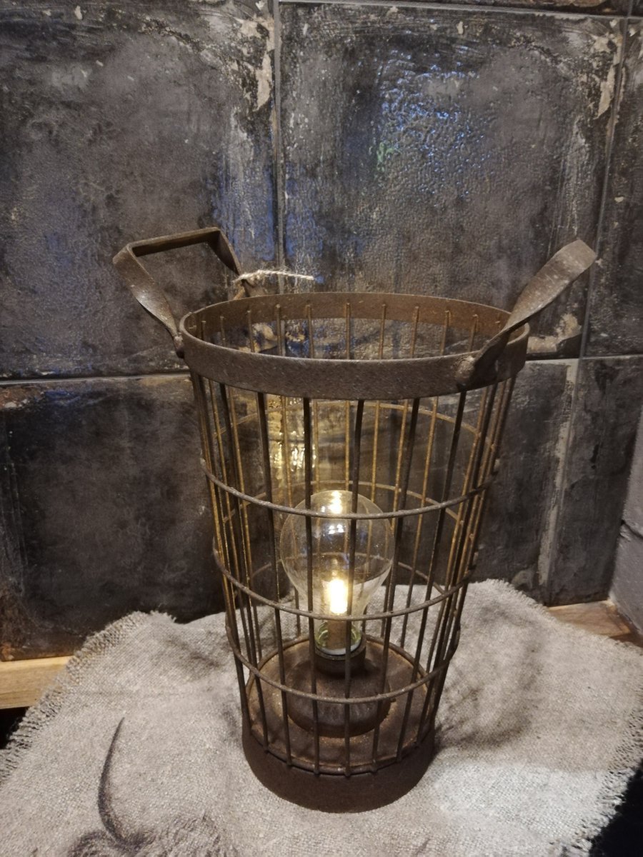 Sfeerlamp mand roestkleur – 18 x 28 x 20 cm