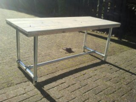 Tafel steigerbuizen hoog