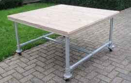 Tafel vierkant (140x140 cm)