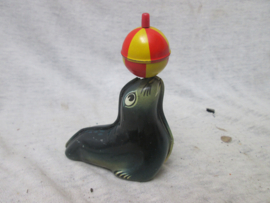 Tin toy animal Lehmann AHA 910, Made in Western- Germany.  speelgoed blik zeehond met bal Duitse makelij.
