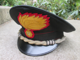 Italian officers police cap. Italiaanse officiers pet carabinieri. mooi imposant item zeer nette staat mint conditie.