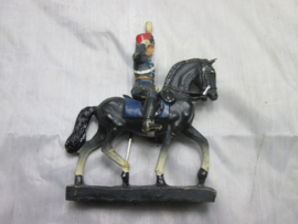 DURSO Prins Bernhard op paard in volledig uniform Blauwe Huzaar TOP staat zeldzaam stuk.
