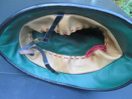 British Bobbyhelmet Kent Constabulary, Bobby helm Kent politie.