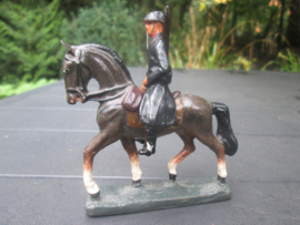 DURSO belgium police Belgische rijkswacht te paard met sabel en helm , goede staat