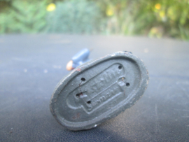 ELASTOLIN German luftwaffe soldier marching. Duitse luchtmacht soldaat marcherend. goede staat