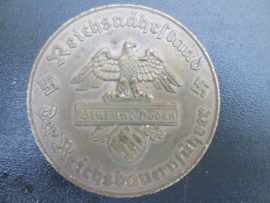 German plaque Reichsnahrstand Duitse penning 5 cm. Blut und Boden der Reichsbauernfuhrer. hervorragende Leistung.