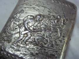 Cigaretcase, with military picture, German soldiers in trenches.