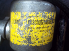 fire extinguisher from the german civil defense. Brandblusser met slang en opschrift, gemerkt Reichs Luftschutz. 1940.