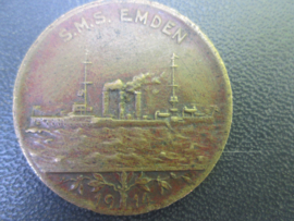 German remembrance coin medal. Duitse herinnerings penning S.M.S. EMDEN, een schip heel actief tijdens de Boxeropstand en WO1 in China Ijzerenkruis 1914 op achterkant zeer zeldzaam stuk zoals alles van de S.M.S. EMDEN.