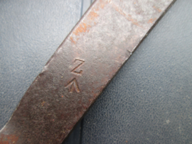 British wire-cutter nicely marked 1918 Engelse draadknip tang WO1, altijd bijzonder. met oorlogspijl en datum
