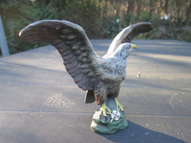 German eagle with German WW2 badge. Duitse adelaar jaren 30 gemaakt door Tipple/ Topple met herinneringsembleem.
