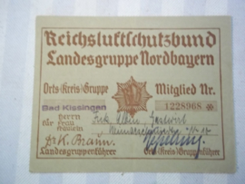 Membershipcard. ledenkaart van de Reichsluftschutzbund.