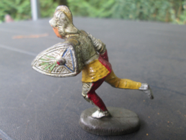 ELASTOLIN knight with sword, ridder met zwaard
