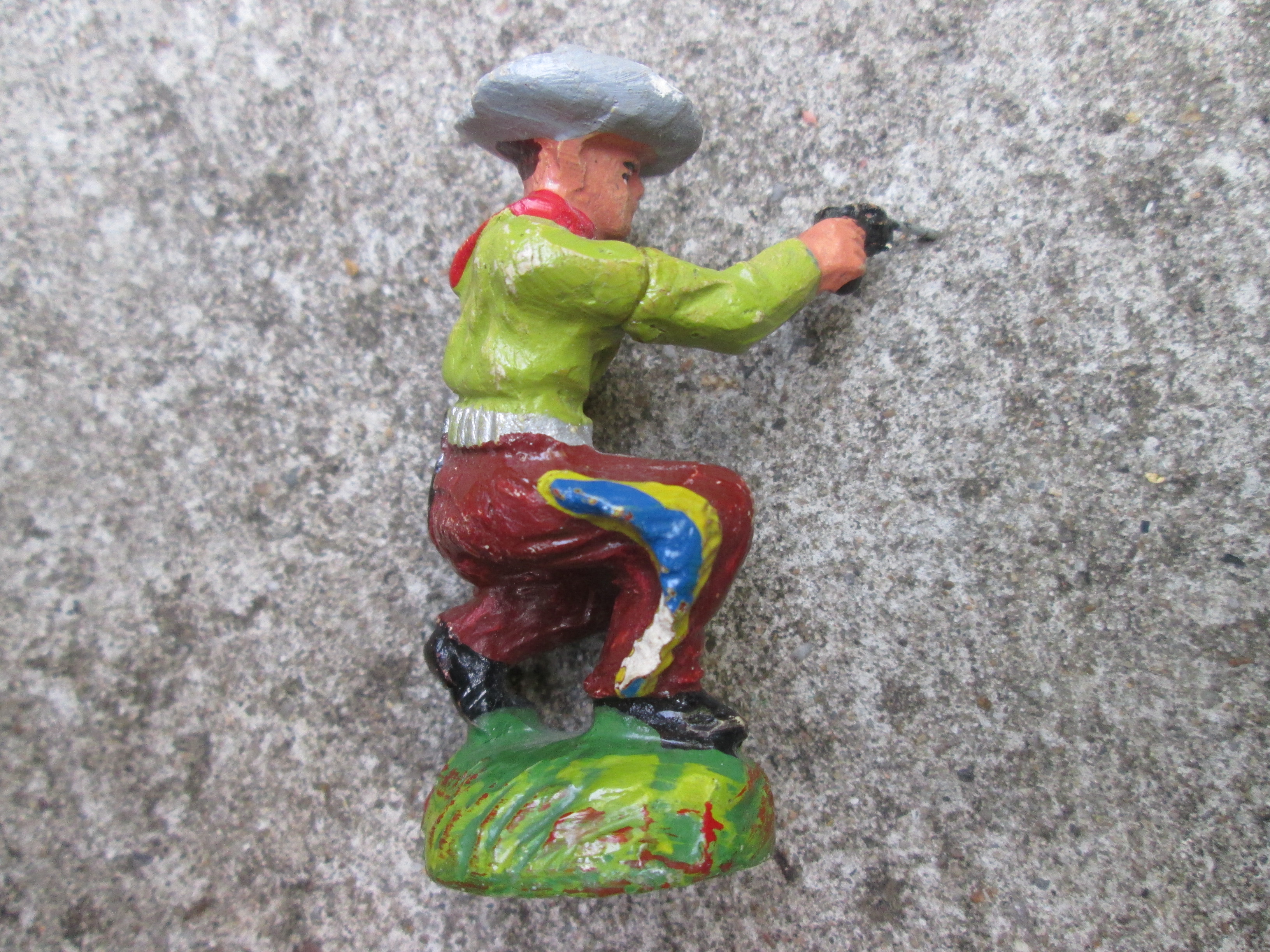 DURSO cowboy. with 2 guns Durso cowboy