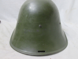 Dutch helmet M-1934, Nederlandse staalhelm model 1934 in een zeer nette staat.