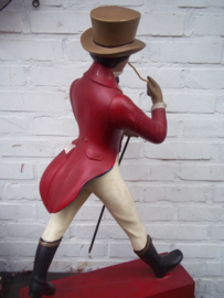 Big figure Johnnie Walker rubber made nice condition. Groot reclame figuur van Johnnie Walker, origineel.