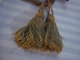 Children bugle. Kinder bazuin, speelgoed met de originele flossen,