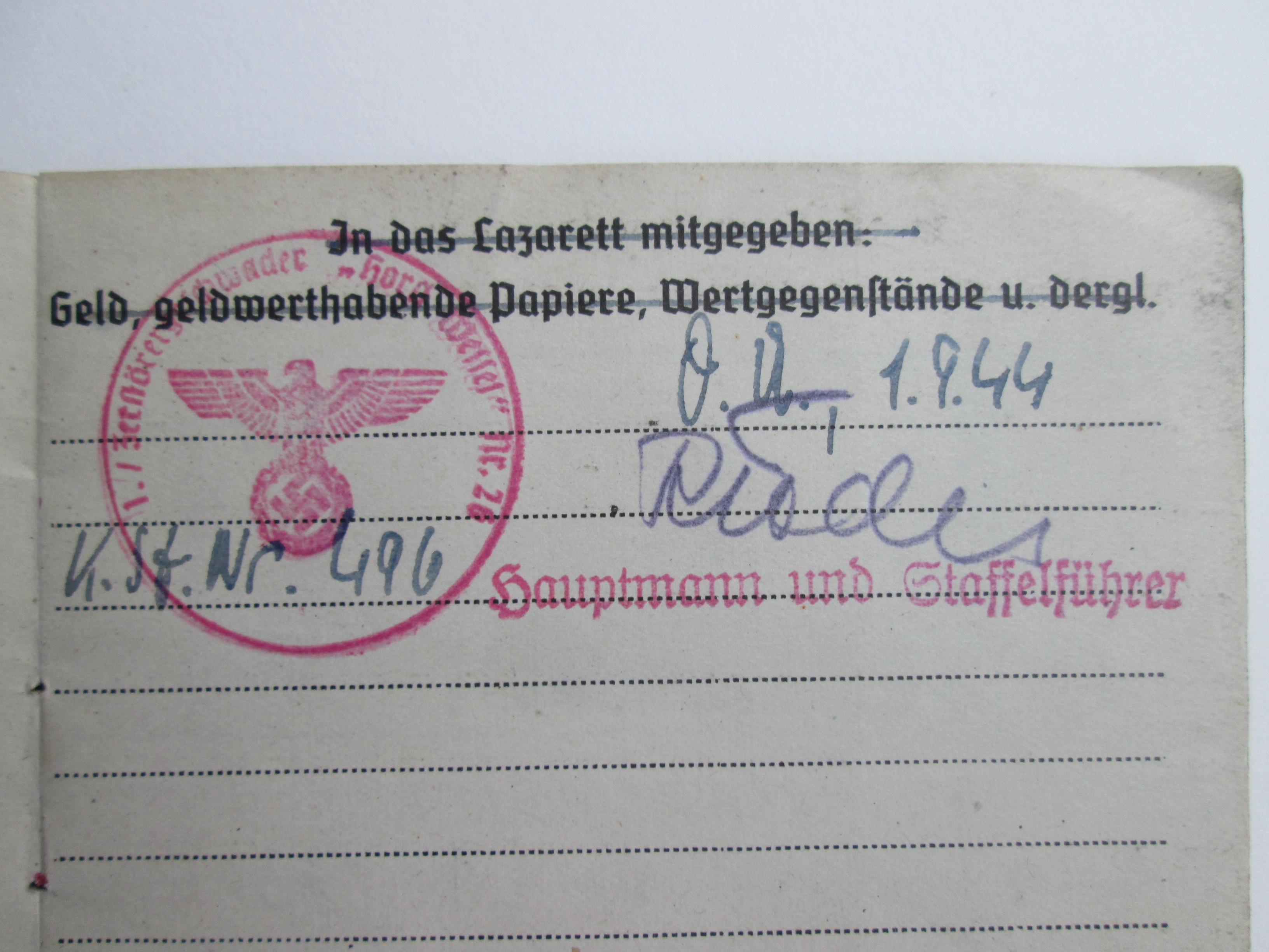German soldiers paybook of the Luftwaffe. he was pilot in Jagdgeschwader Horst Wessel. Duits soldbuch van de Luftwaffe Flieger, drager van de armband Jagdgeschwader Horst Wessel, mooi ingevuld compleet, piloten boekjes vind je niet zo vaak.