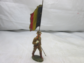 BM/ MB Belgium officer with flag. Belgische officier met vlag.